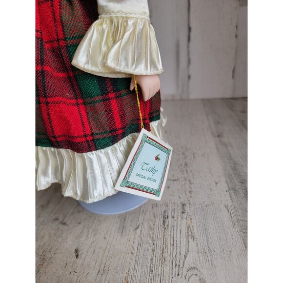 Victorian porcelain Cathy doll Xmas home decor unique plaid - Picture 6 of 10